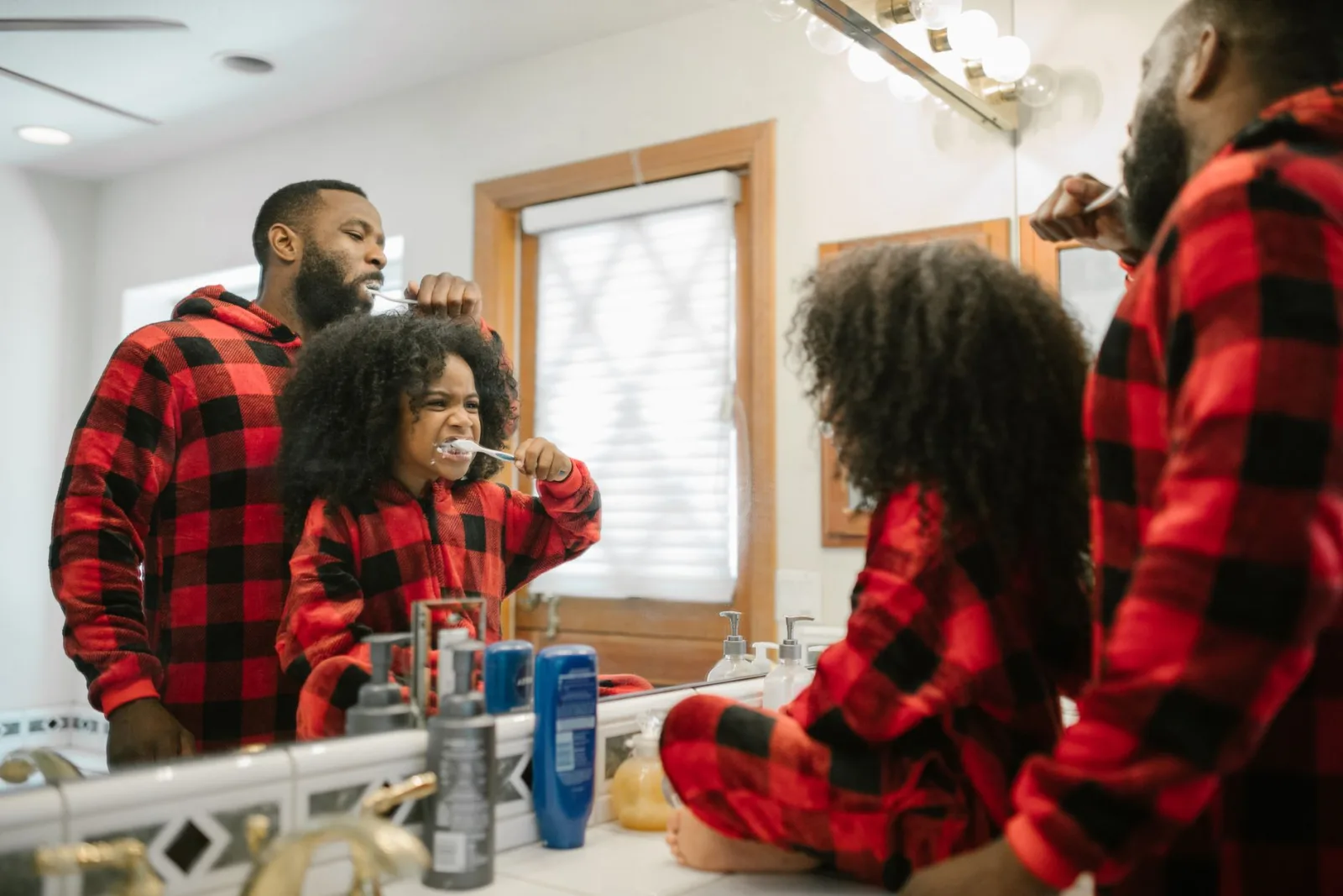 At What Age Should a Child First See a Dentist? | Front Royal Dental Group